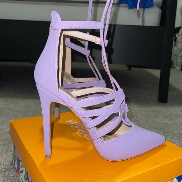 Go Jane Lavender Statement Heels Tie Strap - Picture 2 of 3
